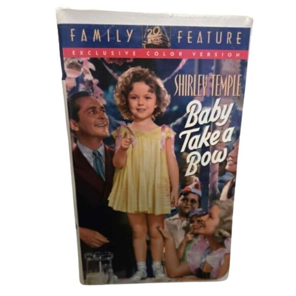 Baby Takes a Bow VHS (1934) – Shirley Temple Classic Family Film - Picture 1 of 8